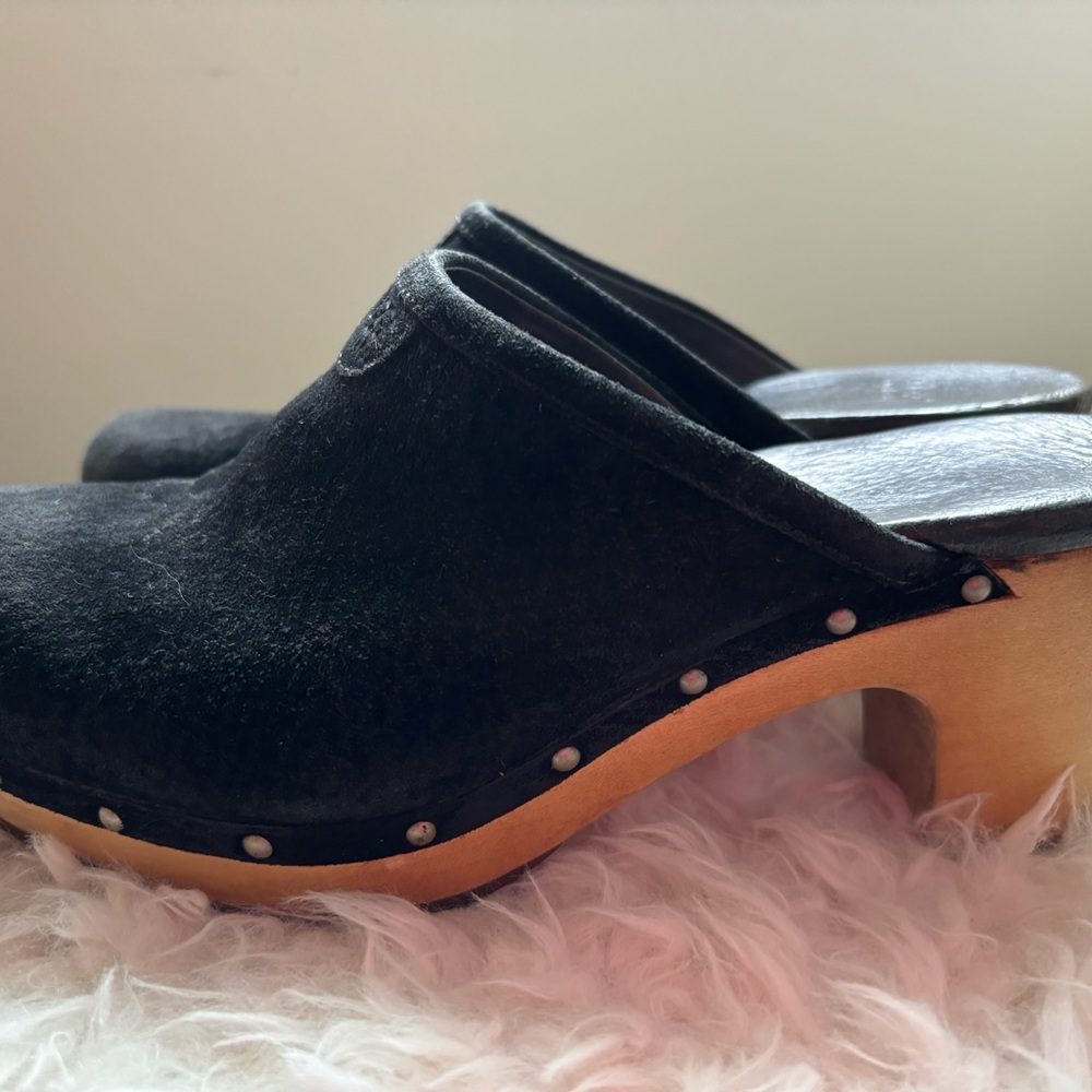 UGG black suede clogs size 7